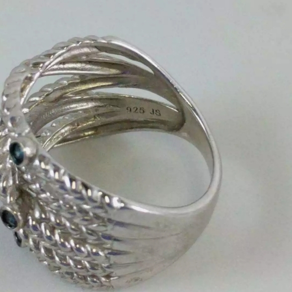 Flash Sale 💎GENUINE BLUE DIAMOND 💍CRISS-CROSS RING - Picture 6 of 13